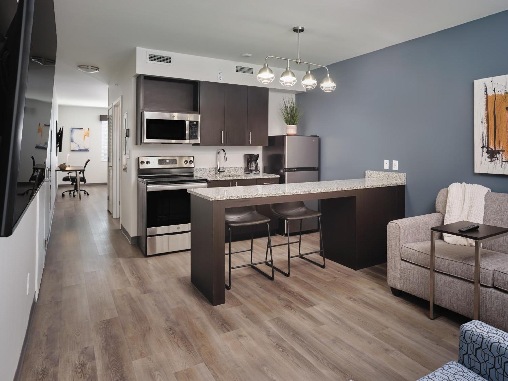 Stayapt Suites Columbus-Fort Benning المظهر الخارجي الصورة